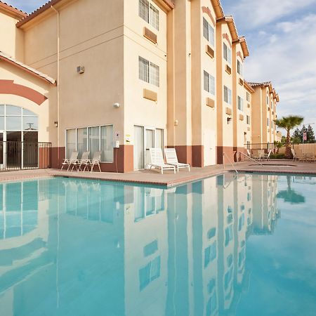 Holiday Inn Express Madera By Ihg Exterior foto