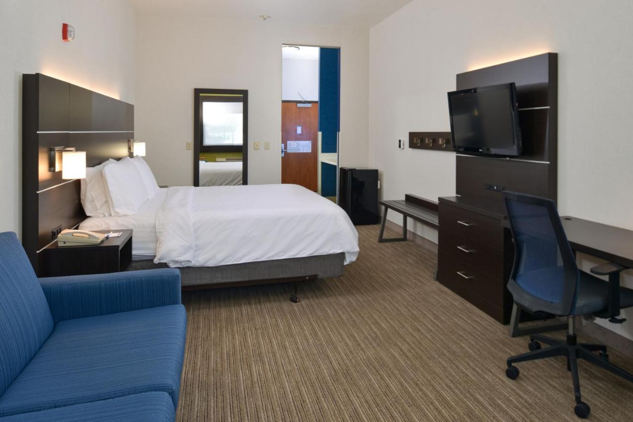 Holiday Inn Express Madera By Ihg Exterior foto