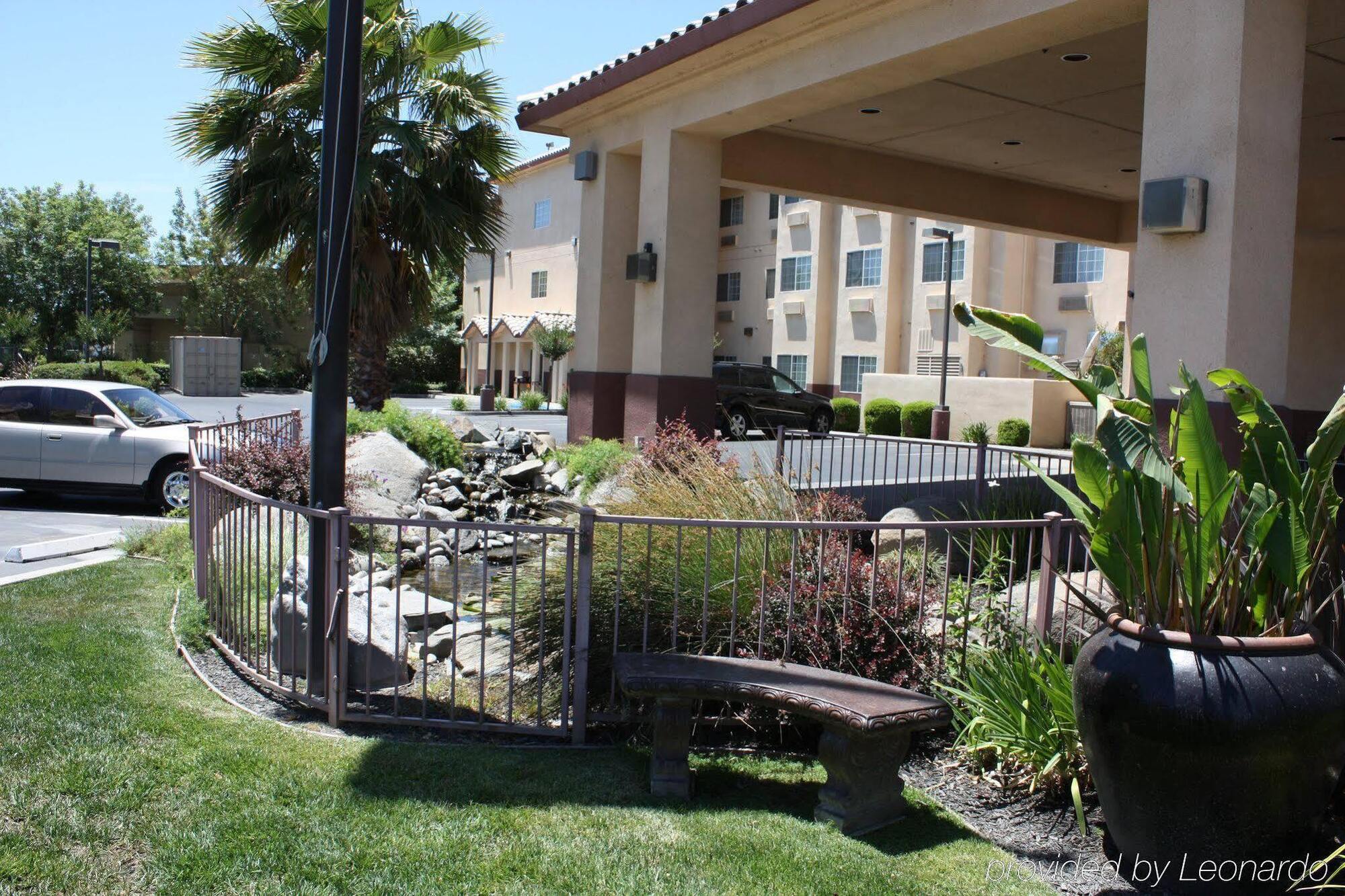 Holiday Inn Express Madera By Ihg Exterior foto